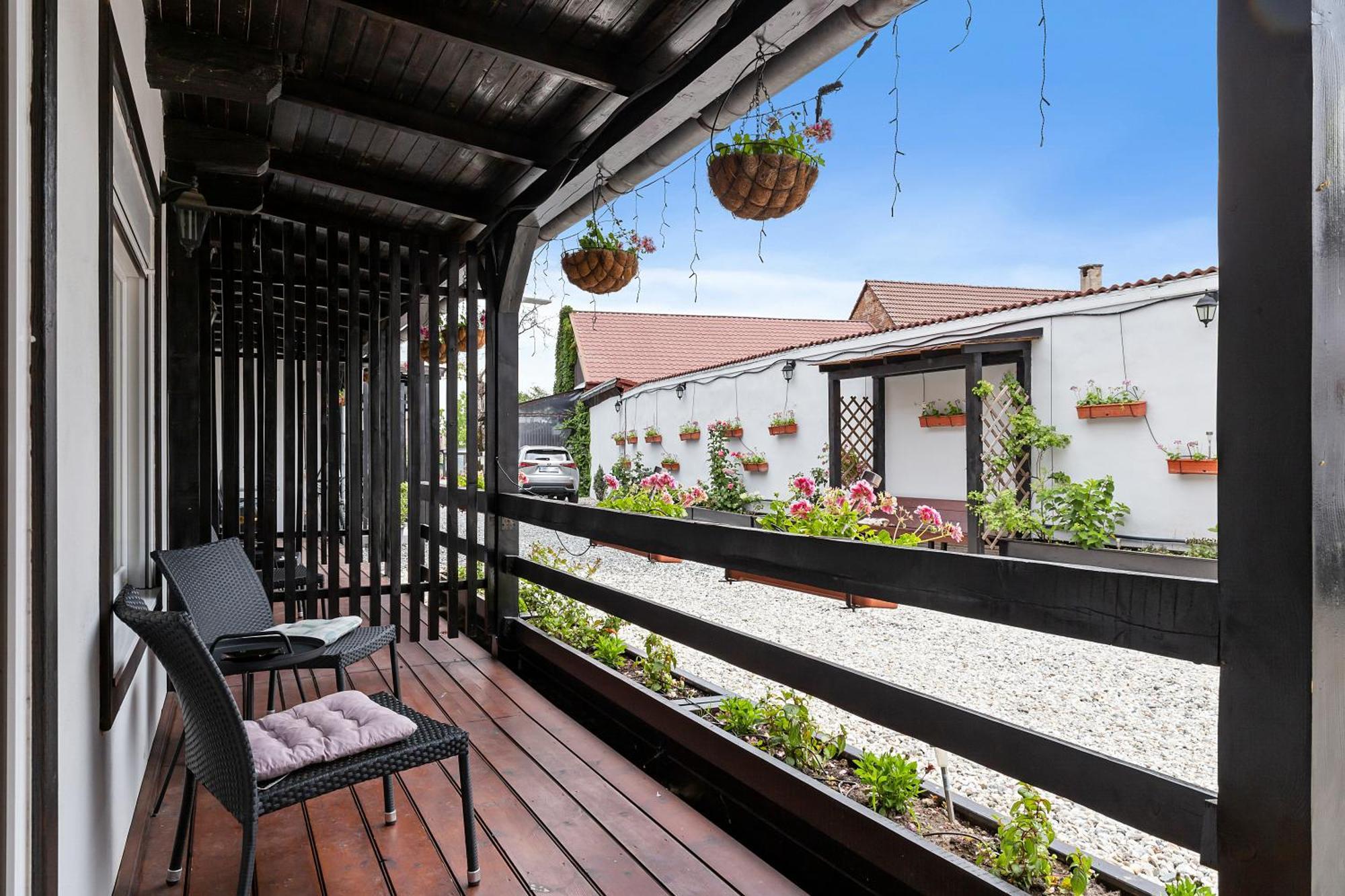 Pensiunea Alina "Adults Only" Sibiu Exterior photo